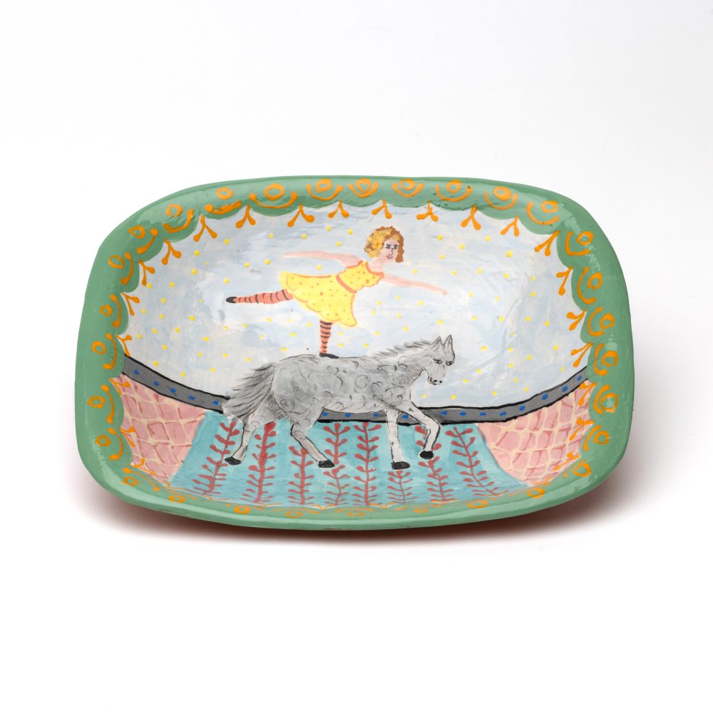 Dee Barnes - Hand Building & Slip Decoration Masterclass