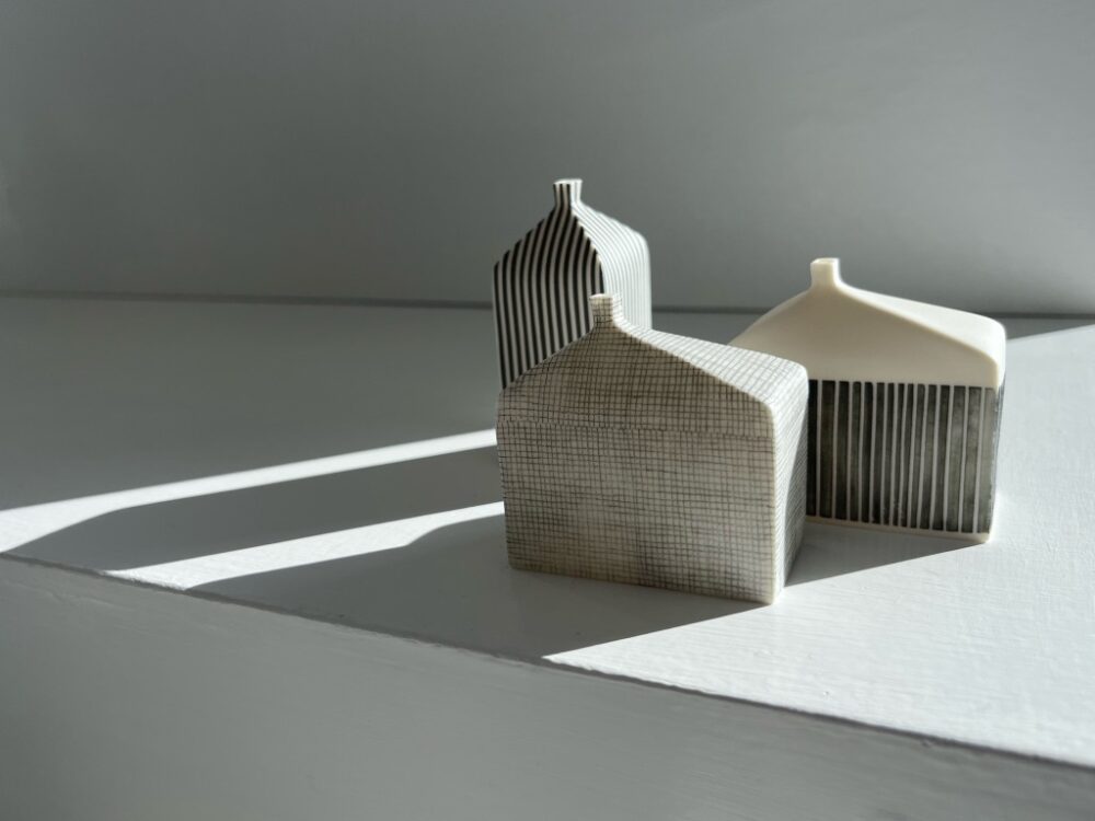 Justine Allison - Hand building with Porcelain